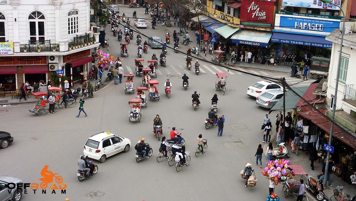 Anh Wu's third and permanent residence - Hanoi, the capital of Vietnam. Picture taken in late 2000s.